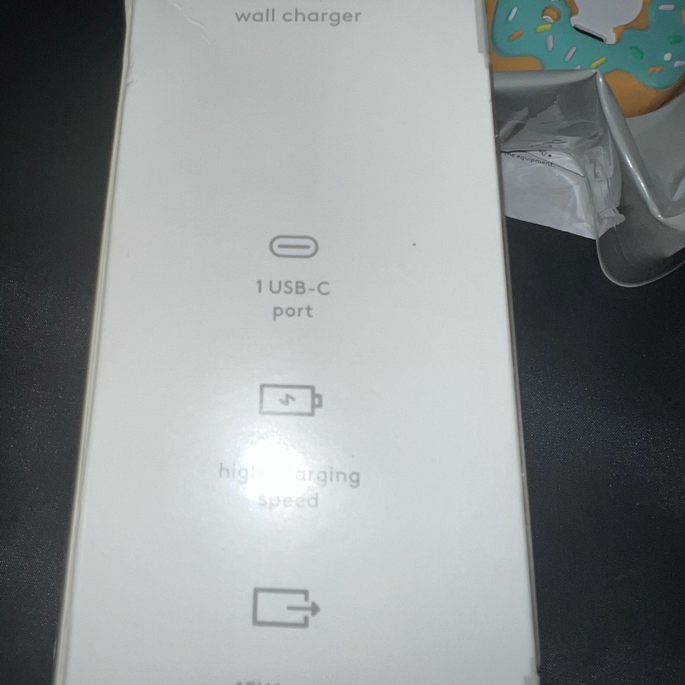 NWT Heyday USB C Port Wall Charger/ 2 pack Cable Wraps - Picture 3 of 4